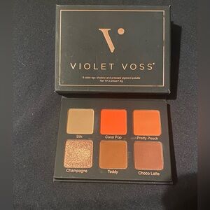 Violet voss eyeshadow